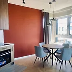 Shortstaypoland Srodziemnomorska B145